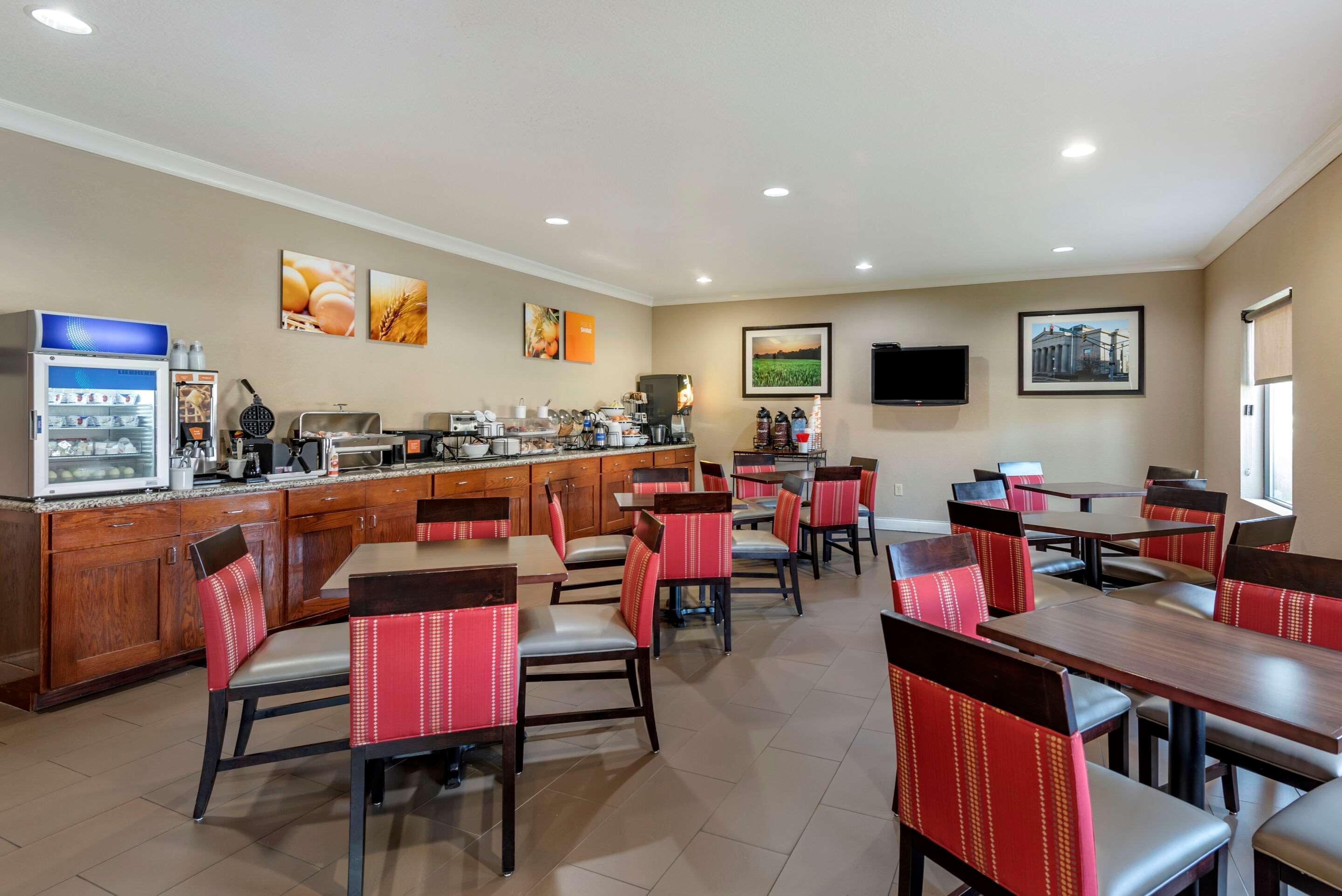 Comfort Inn & Suites Muncie Luaran gambar
